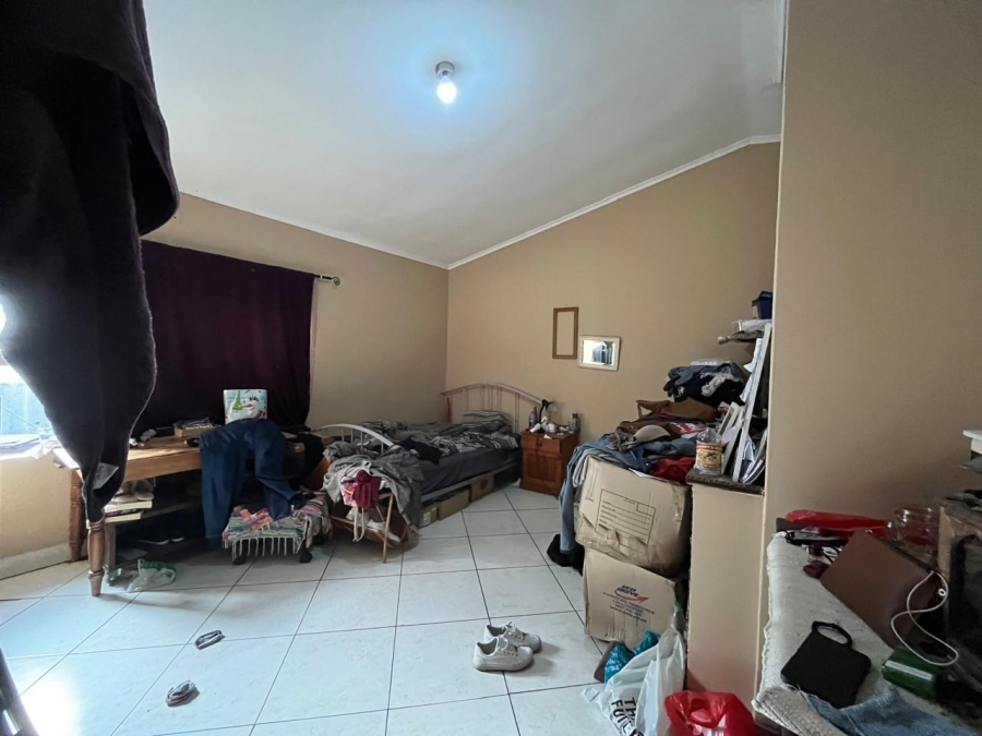 8 Bedroom Property for Sale in Churchill Estate Western Cape